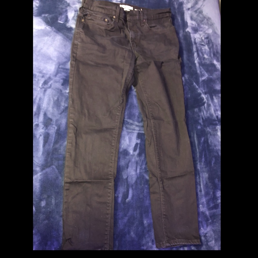Black Levi’s skinny